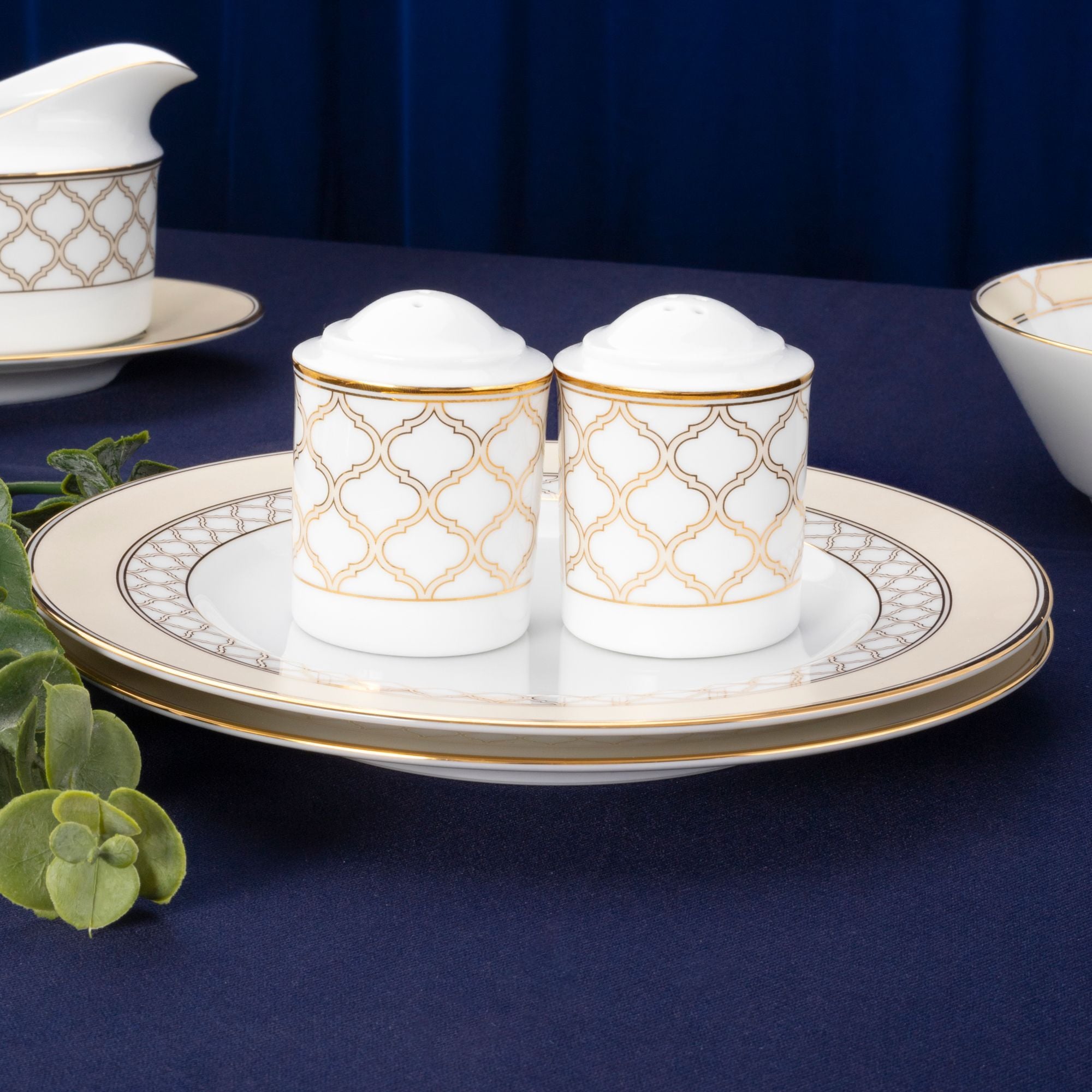 Bộ đĩa ăn kiểu Âu 22 món (cho 6 người) sứ trắng | Noritake Eternal Palace Gold 1728L - D024AM