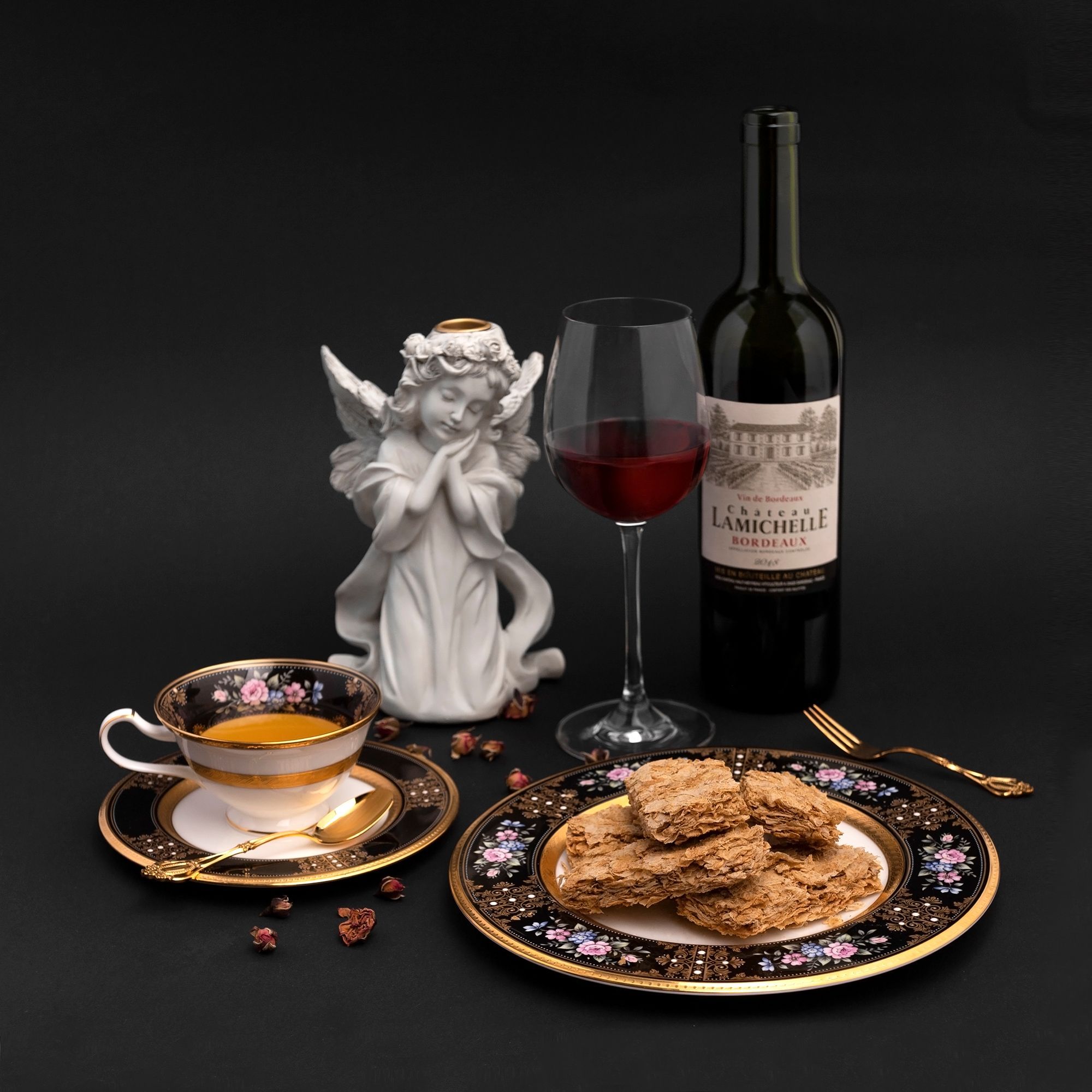 Chén trà (tách trà) dáng loe dung tích 220ml kèm đĩa lót sứ xương Nhật Bản | Noritake Evening Majesty 4818-1J - T59587