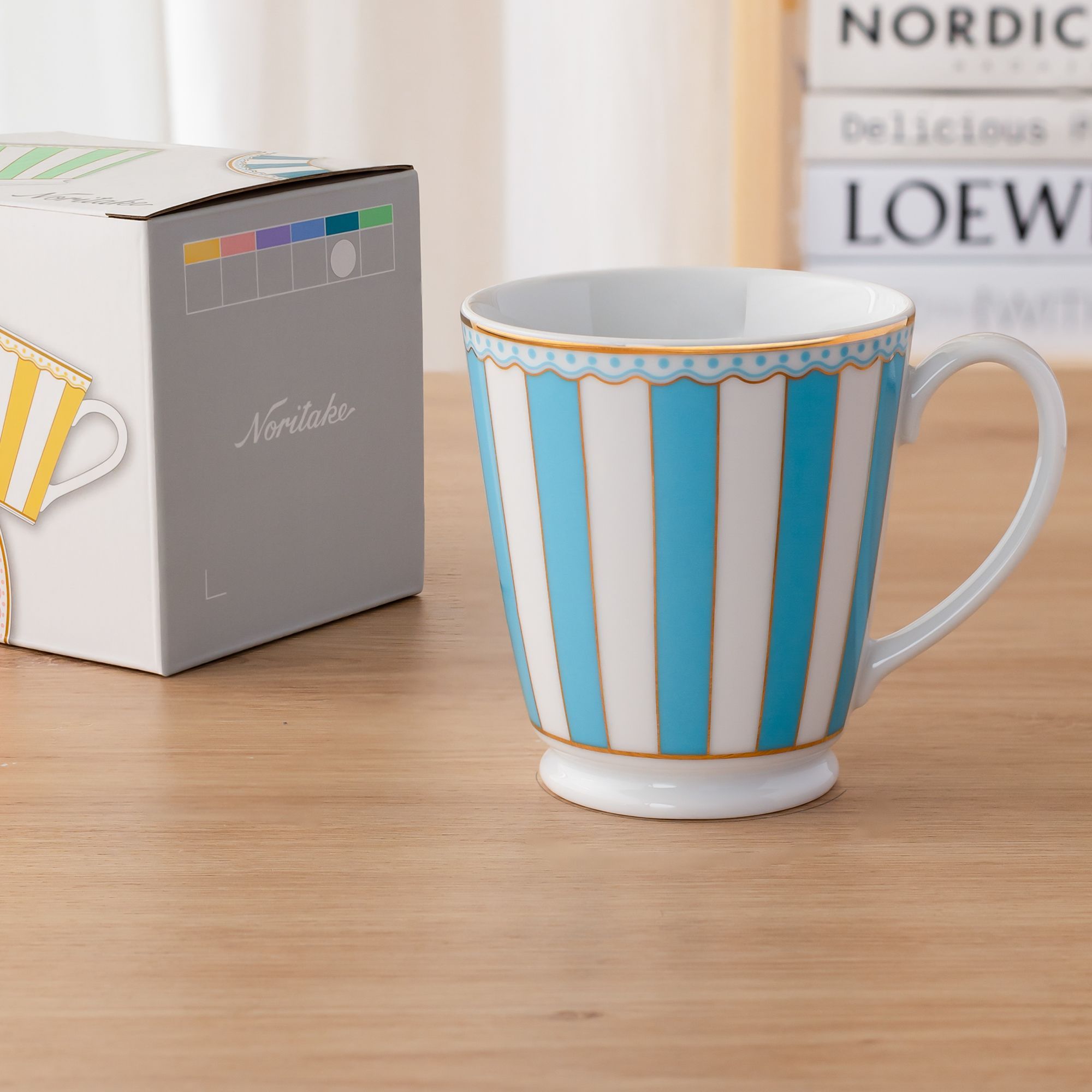 Cốc (ly) uống nước, cà phê 370ml (xanh dương pastel) sứ trắng | Noritake CRNIVL Light Blue M-253L - Q001A