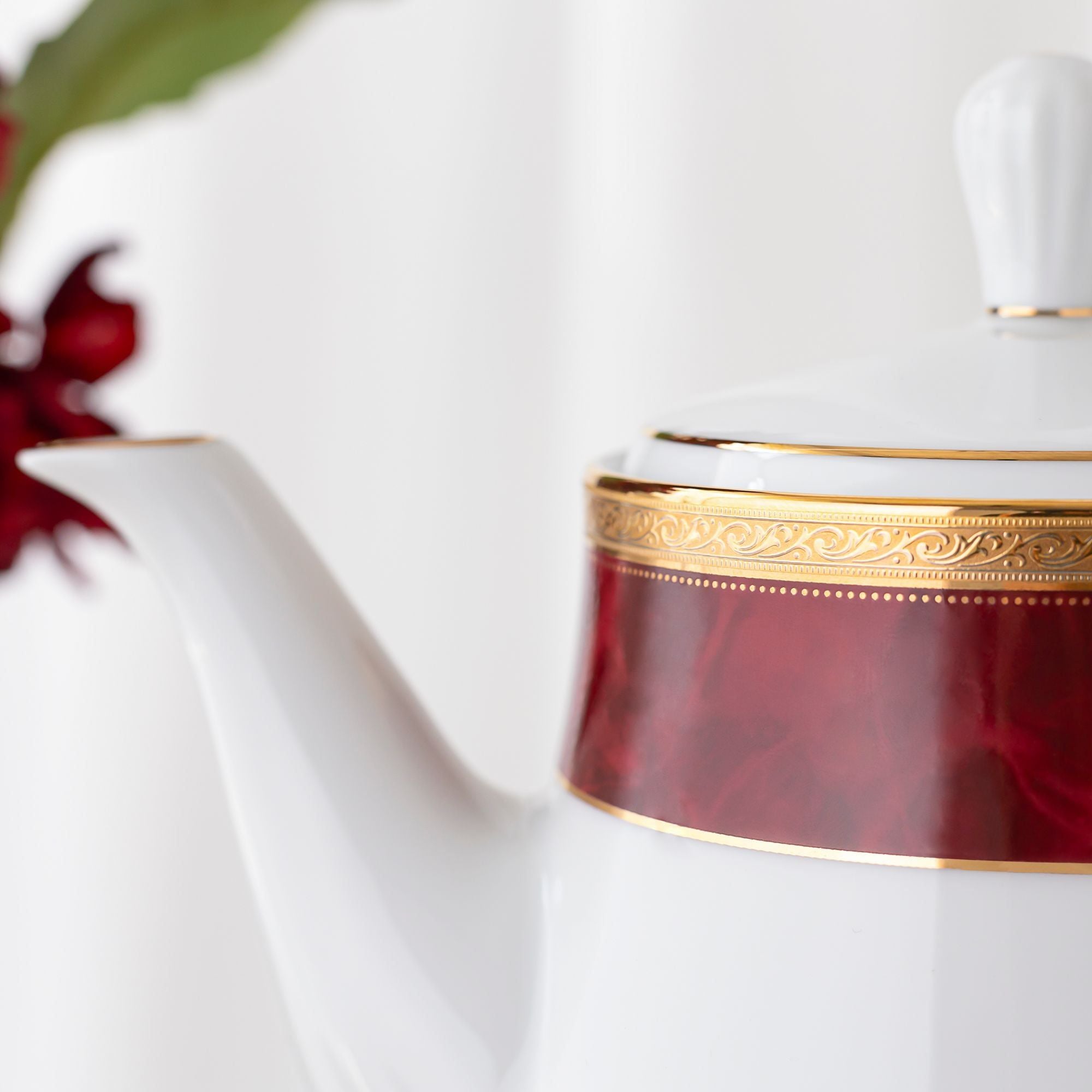 Bộ ấm chén uống trà (ấm 1.200ml, chén 230ml) (đỏ - Ruby) 15 món sứ trắng | Noritake Majestic Burgun M-166L - T017A