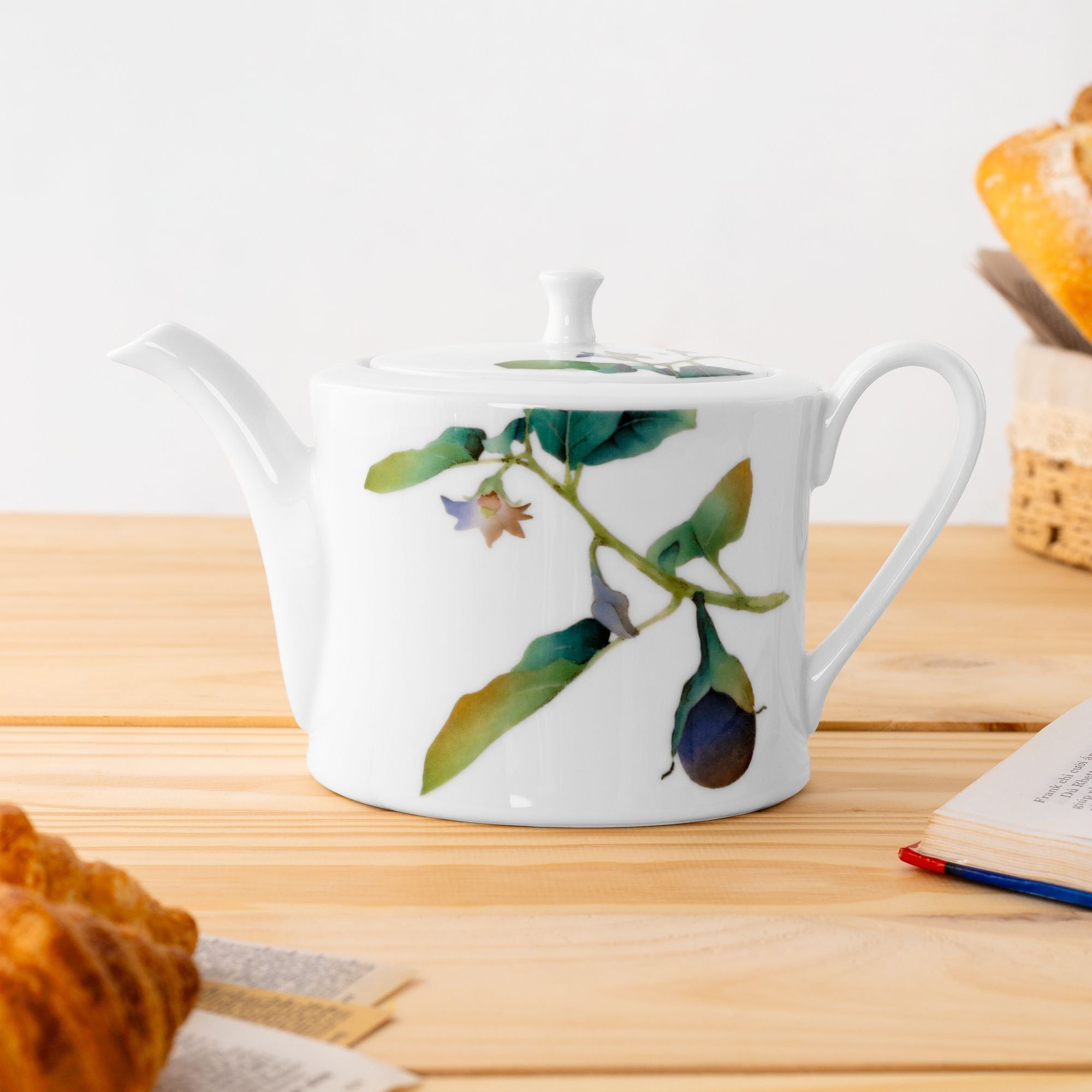 Ấm trà (bình trà) dung tích 1.075ml (họa tiết cà tím) sứ trắng | Noritake Kyoka Shunsai 1620-5L - 91124