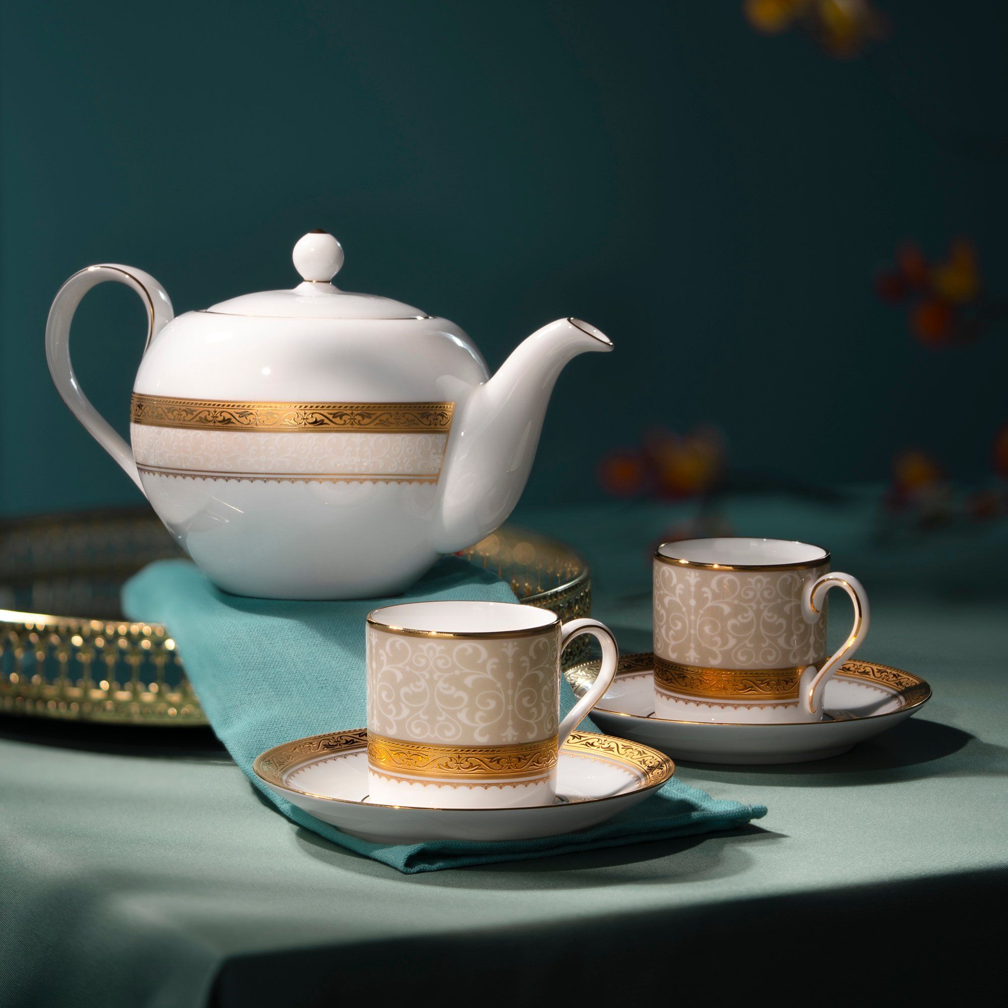 Bộ ấm chén uống trà nhỏ (ấm 650ml, chén 90ml) 13 món sứ xương | Noritake Odessa Gold 4874L - T014S