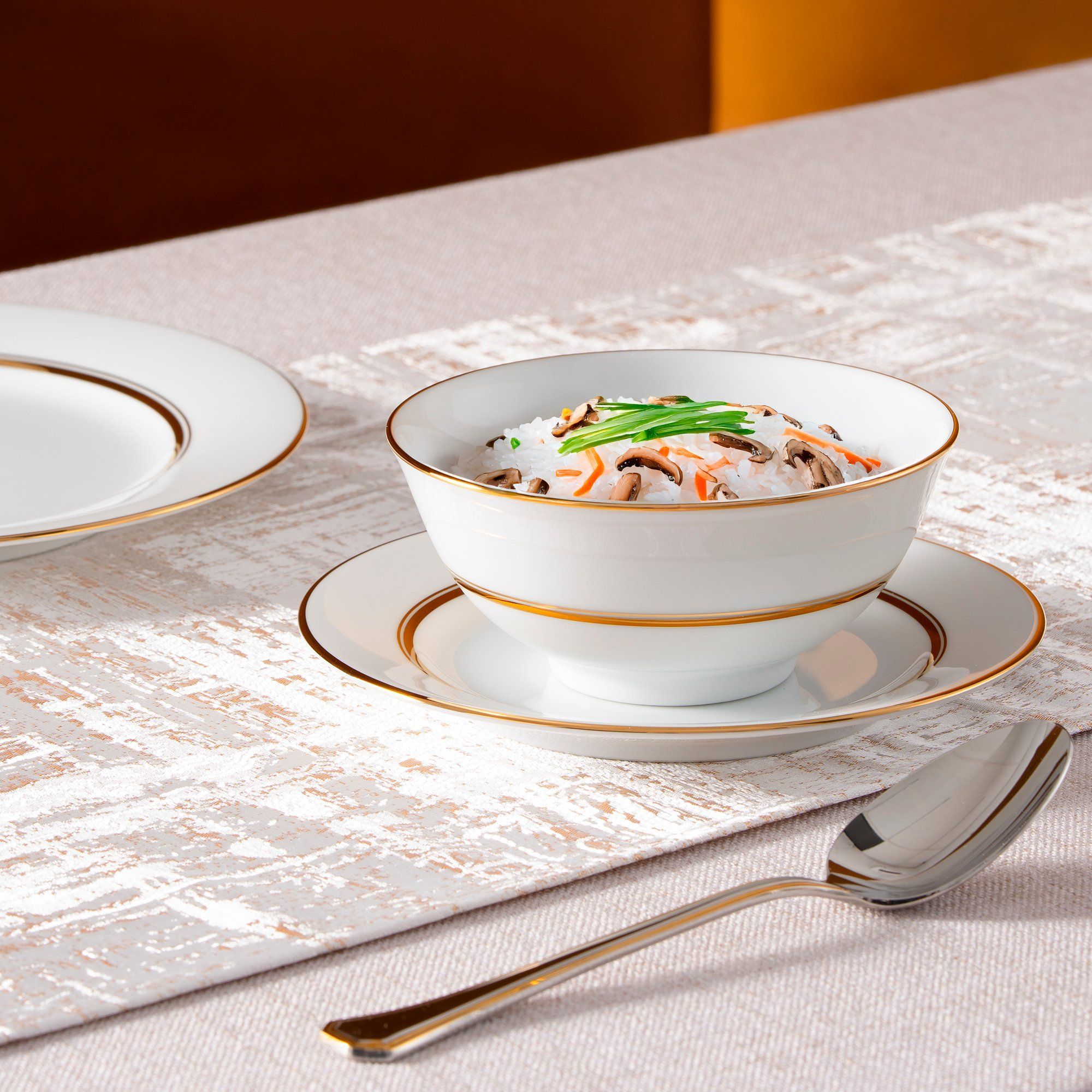 Bộ bát đĩa ăn châu Á đầy đủ 38 món (cho 6 người) sứ trắng | Noritake Gloria L553L - D038AB