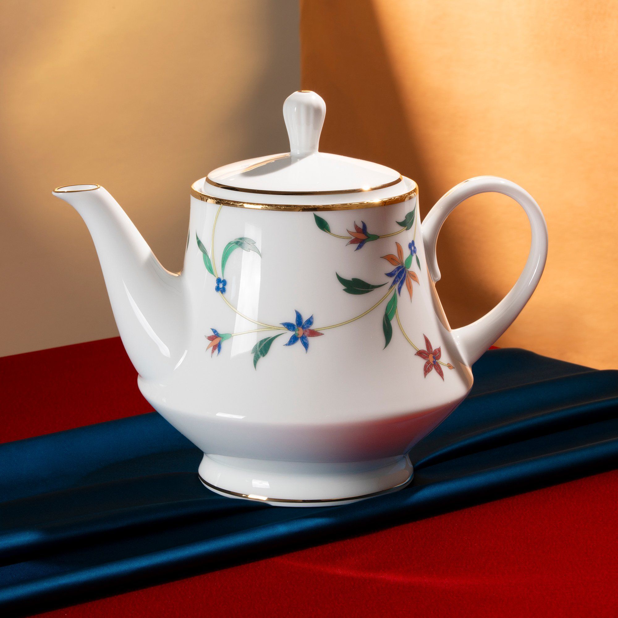 Ấm trà (bình trà) dung tích 1.200ml sứ trắng | Noritake Bountiful Garden M-667L - 91123