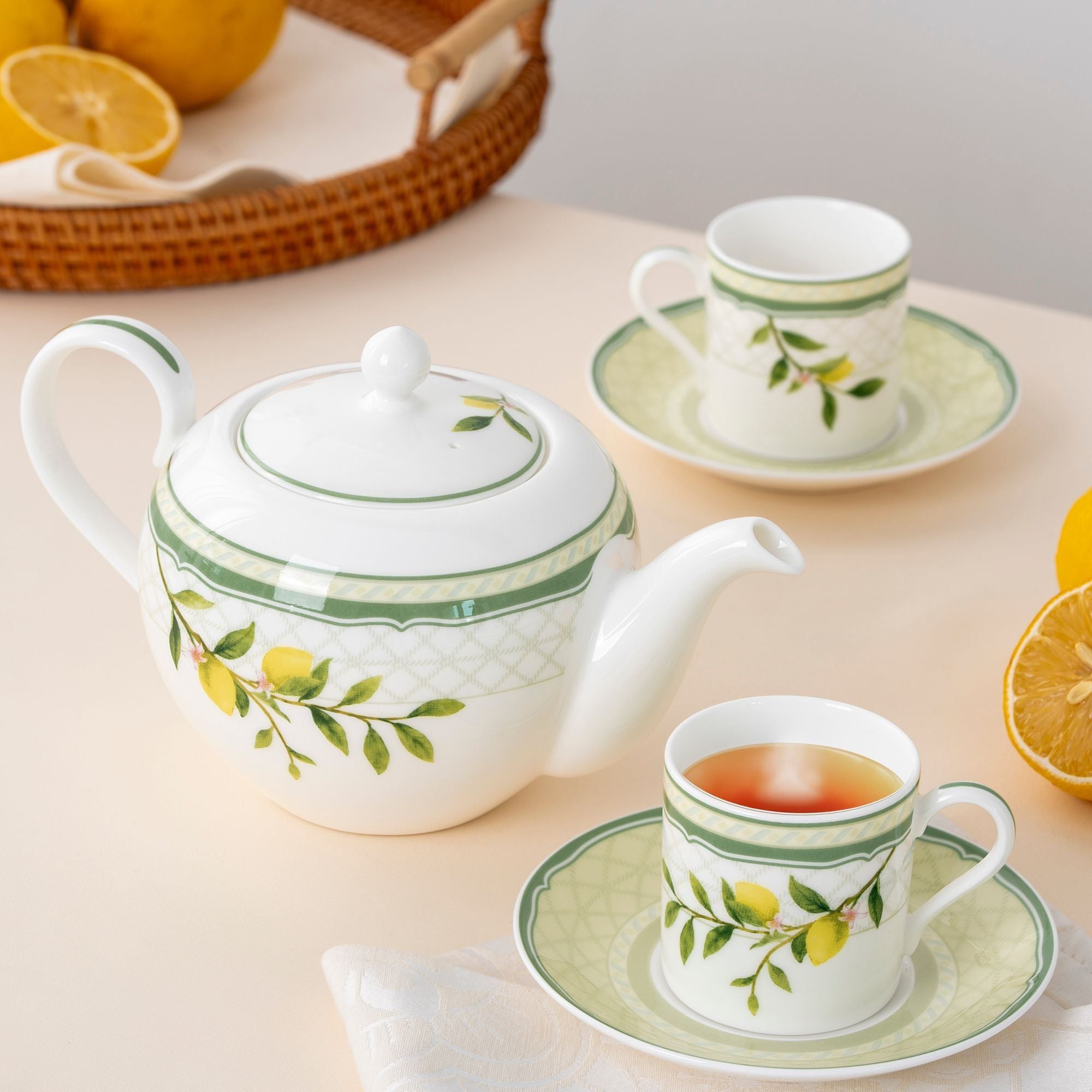 Bộ ấm chén uống trà nhỏ (ấm 650ml, chén 90ml) 13 món sứ xương | Noritake Sorrento Breeze 4990L - T014S
