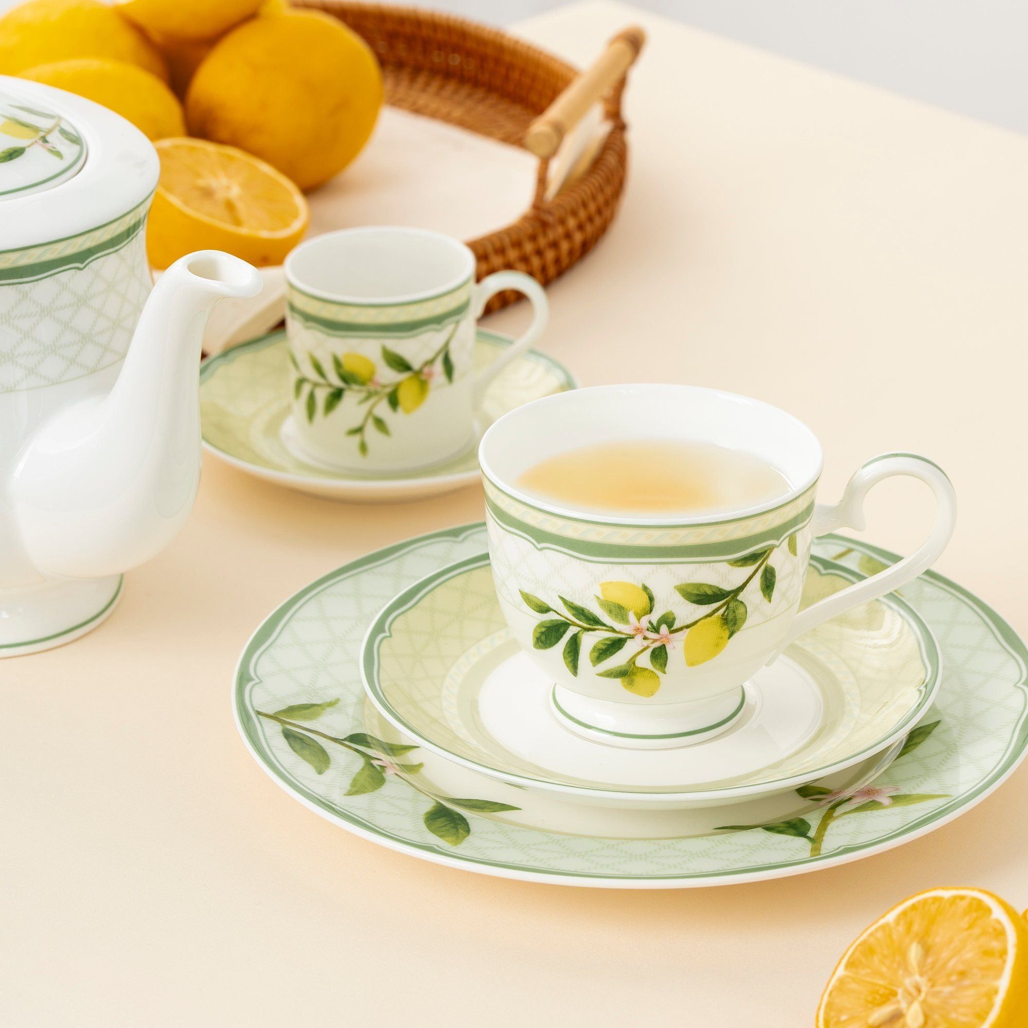 Bộ ấm chén uống trà (ấm 1.300ml, chén 230ml) 15 món sứ xương | Noritake Sorrento Breeze 4990L - T017A