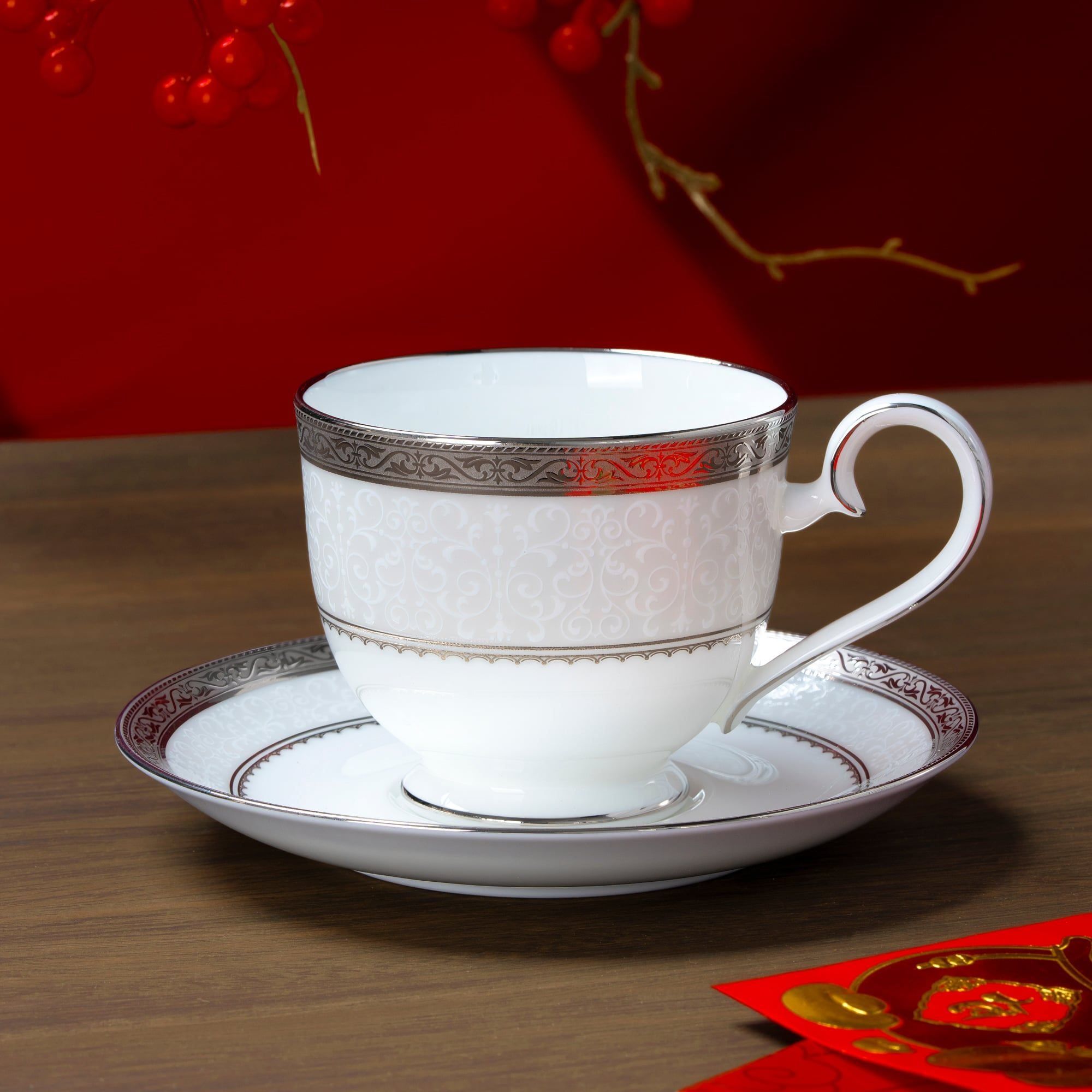 Bộ ấm chén uống trà (ấm 1.300ml, chén 230ml) 15 món sứ xương | Noritake Odessa Platinum 4875L - T017A