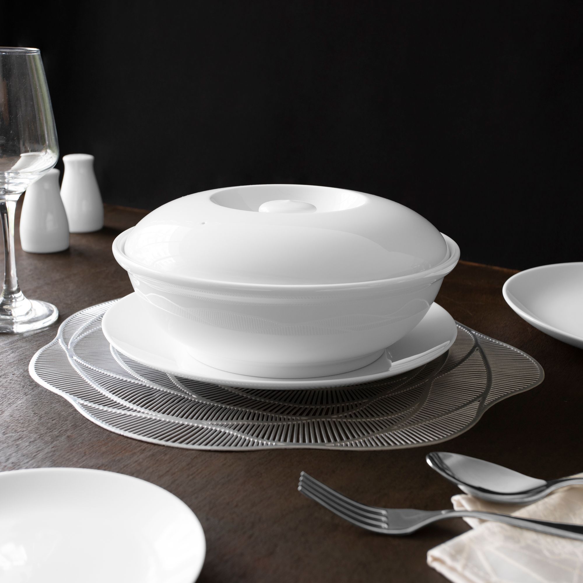 Âu cơm (thố cơm) có nắp 25,3cm dung tích 1.900ml sứ trắng | Noritake Art Stage 4257L - 91860