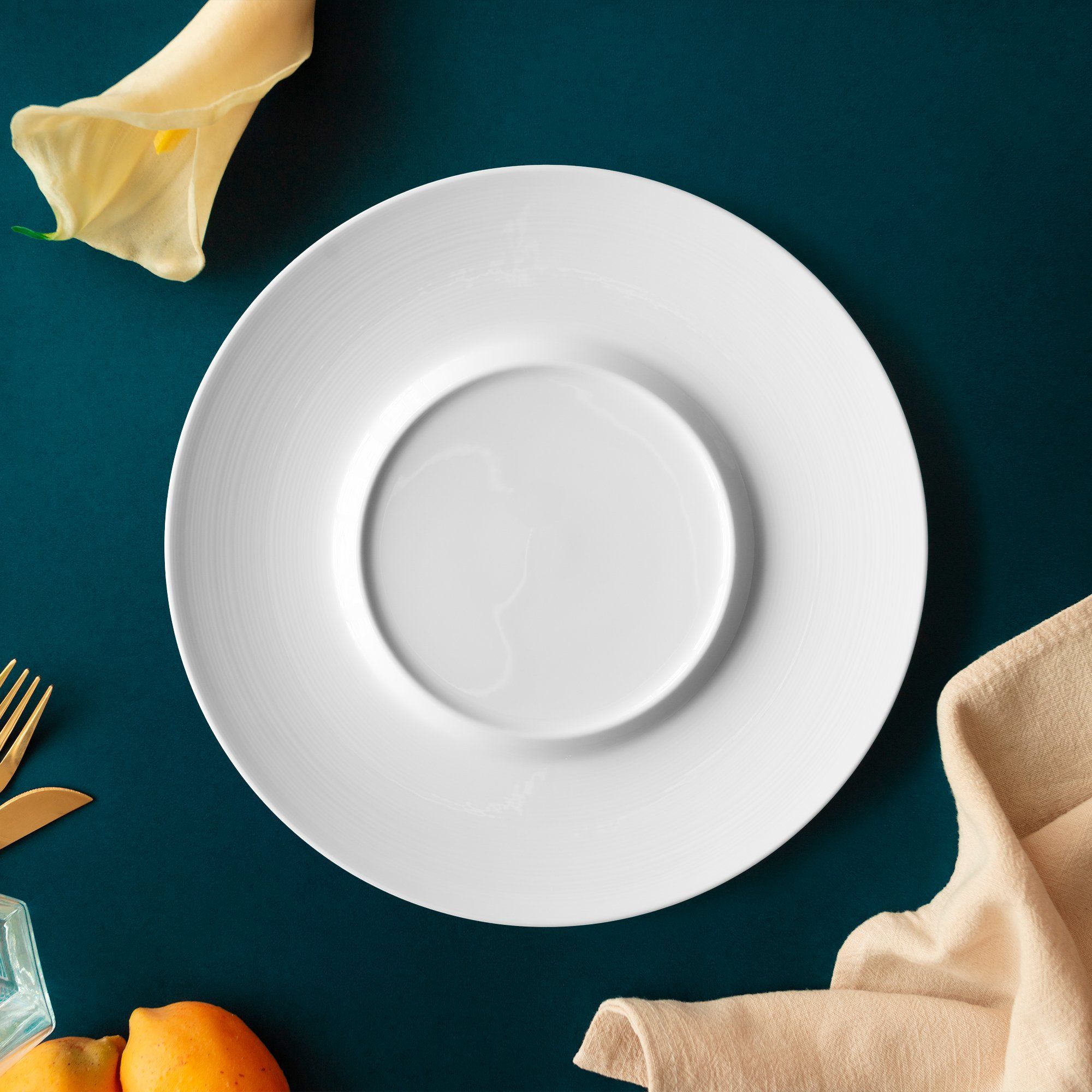 Đĩa tròn cỡ lớn (loại đặc biệt - stage plate) 28,1cm sứ xương | Conjunto 4943L - 93925