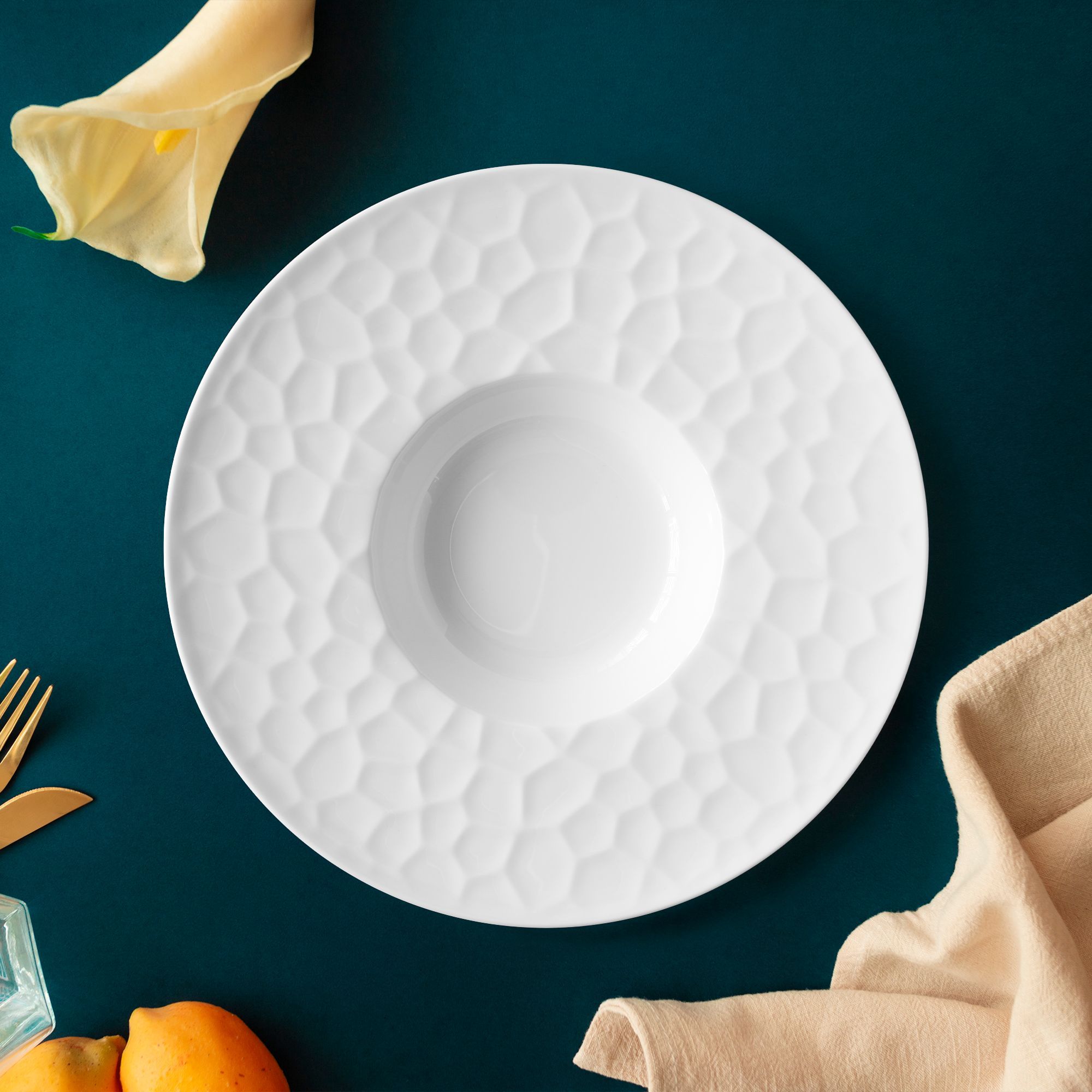 Đĩa sâu lòng viền rộng 28cm dung tích 225ml sứ xương | Noritake Conjunto 4943L - 93998