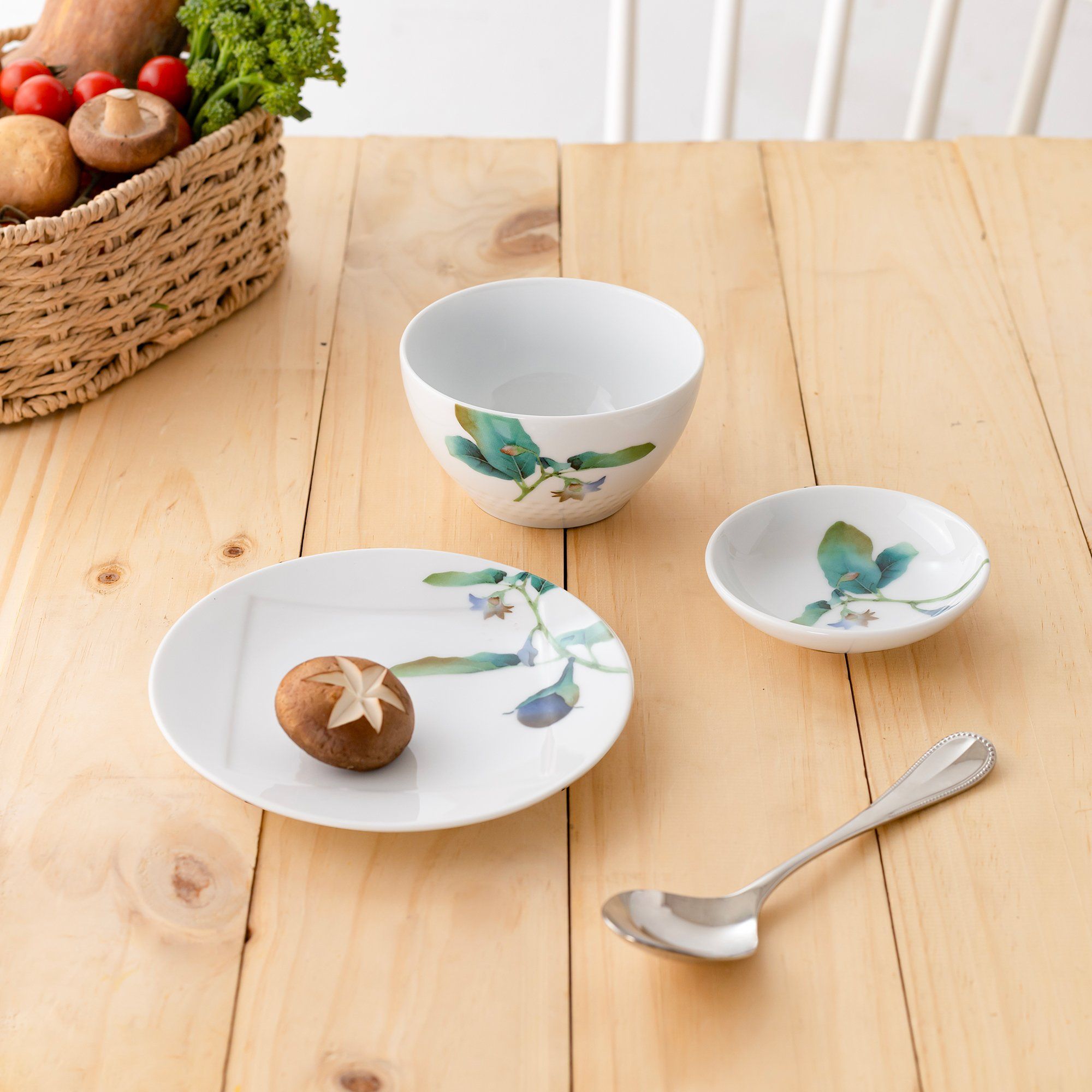 Bộ bát đĩa ăn châu Á cơ bản 22 món (cho 6 người) sứ trắng | Noritake Kyoka Shunsai 1620-17L - D022AC