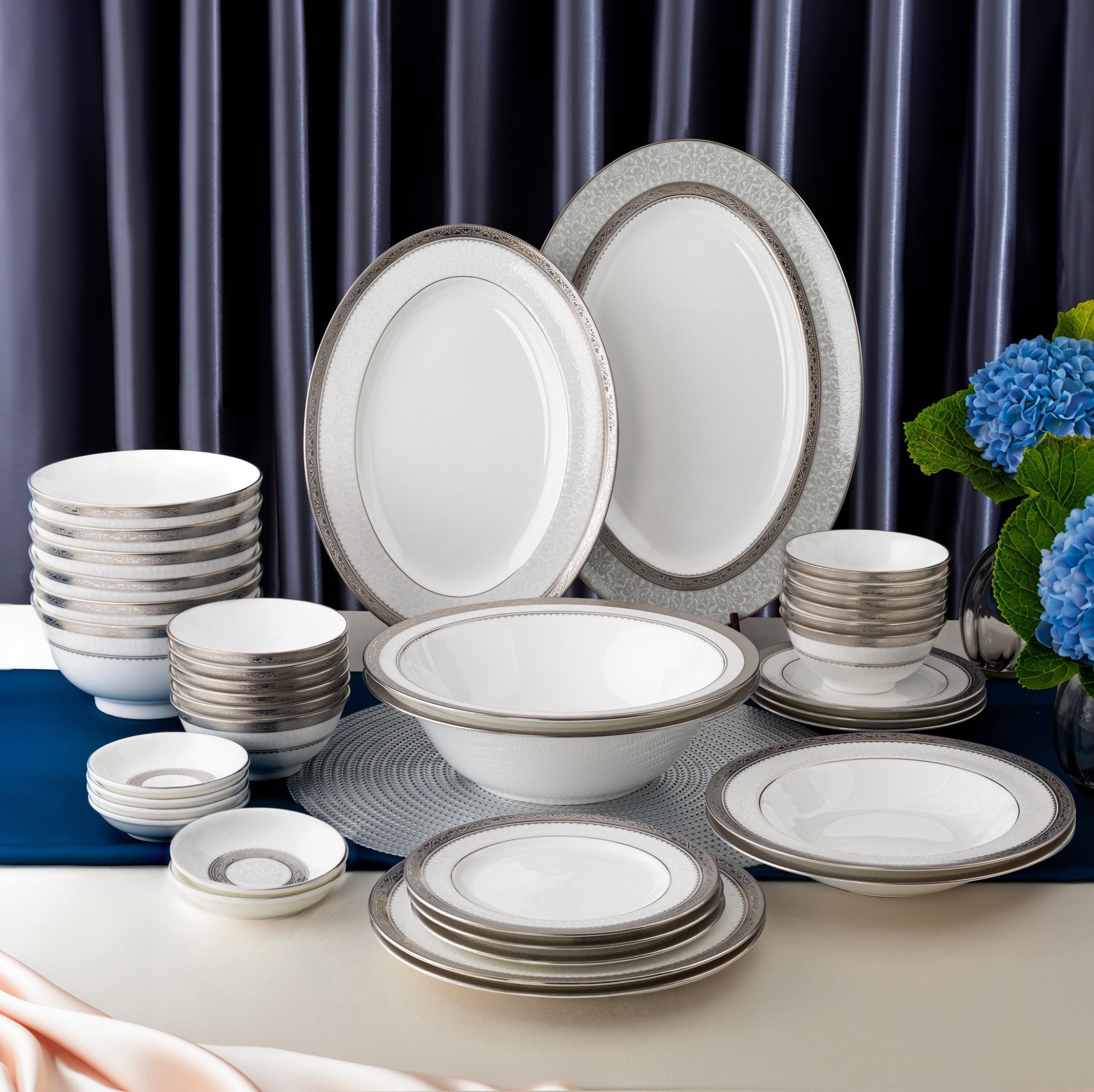 Bộ bát đĩa ăn châu Á đầy đủ 38 món (cho 6 người) sứ xương | Noritake Odessa Platinum 4875L - D038AC