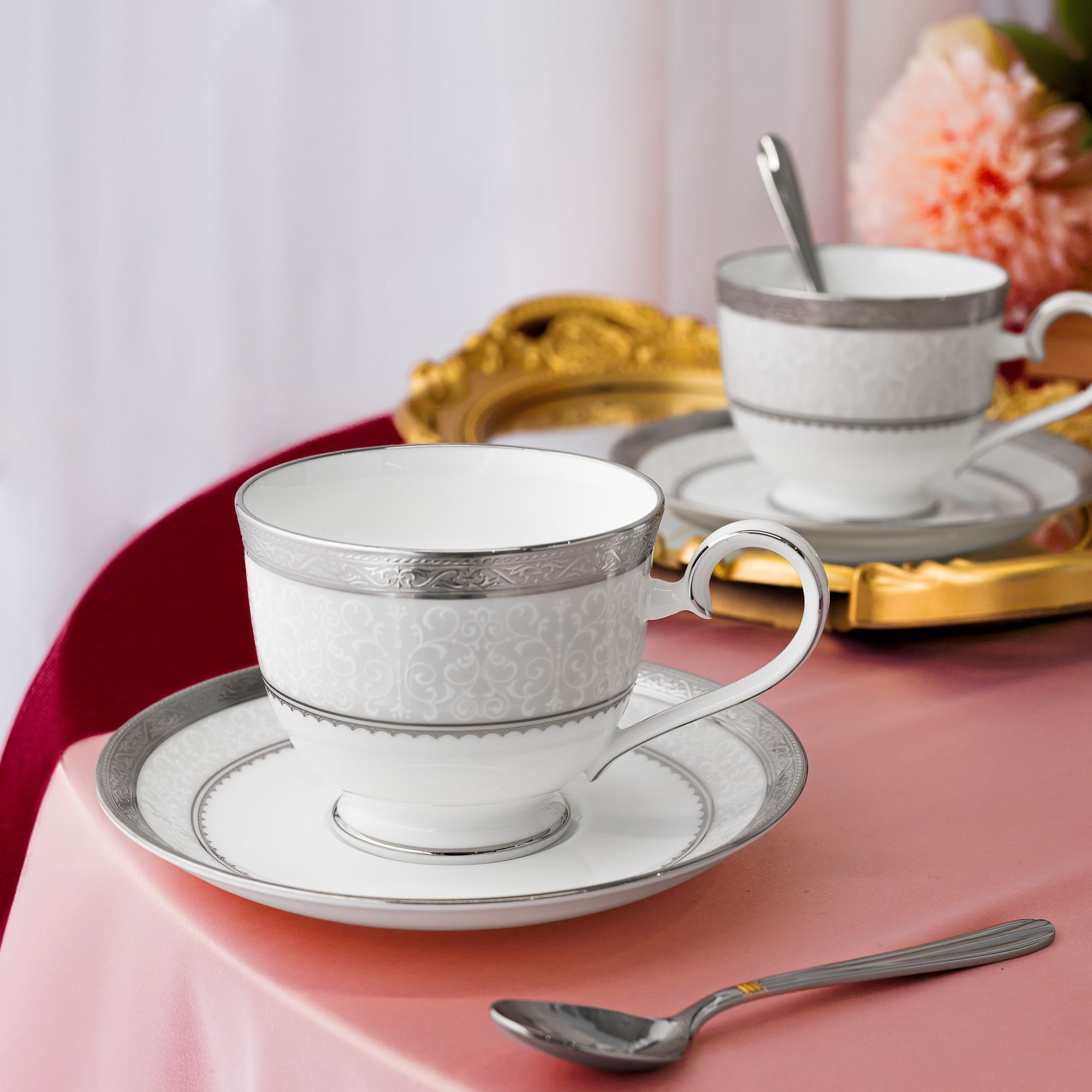 Bộ ấm chén uống trà (ấm 1.550ml, chén 230ml) 15 món sứ xương | Noritake Odessa Platinum 4875L - C017AA