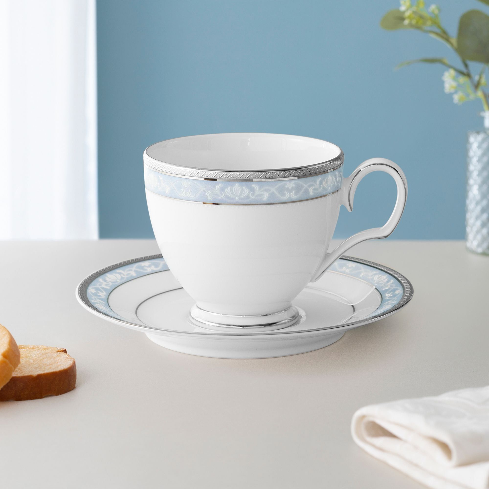 Chén trà (tách trà) dung tích 250ml kèm đĩa lót sứ trắng | Noritake Hampshire Platinum 4336L - T91988