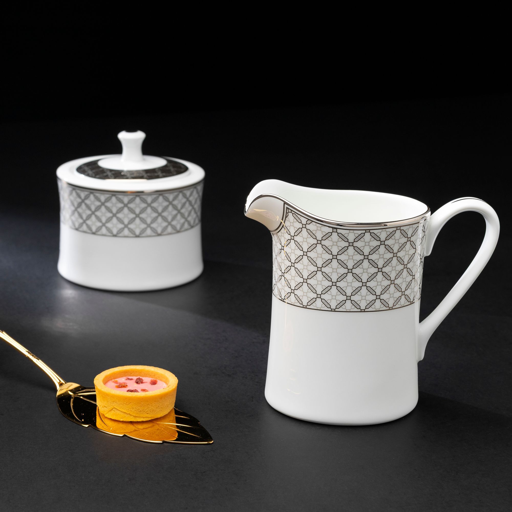 Bình (hũ) đường có nắp đậy dung tích 375ml sứ trắng | Noritake City Table 1788L - 91125