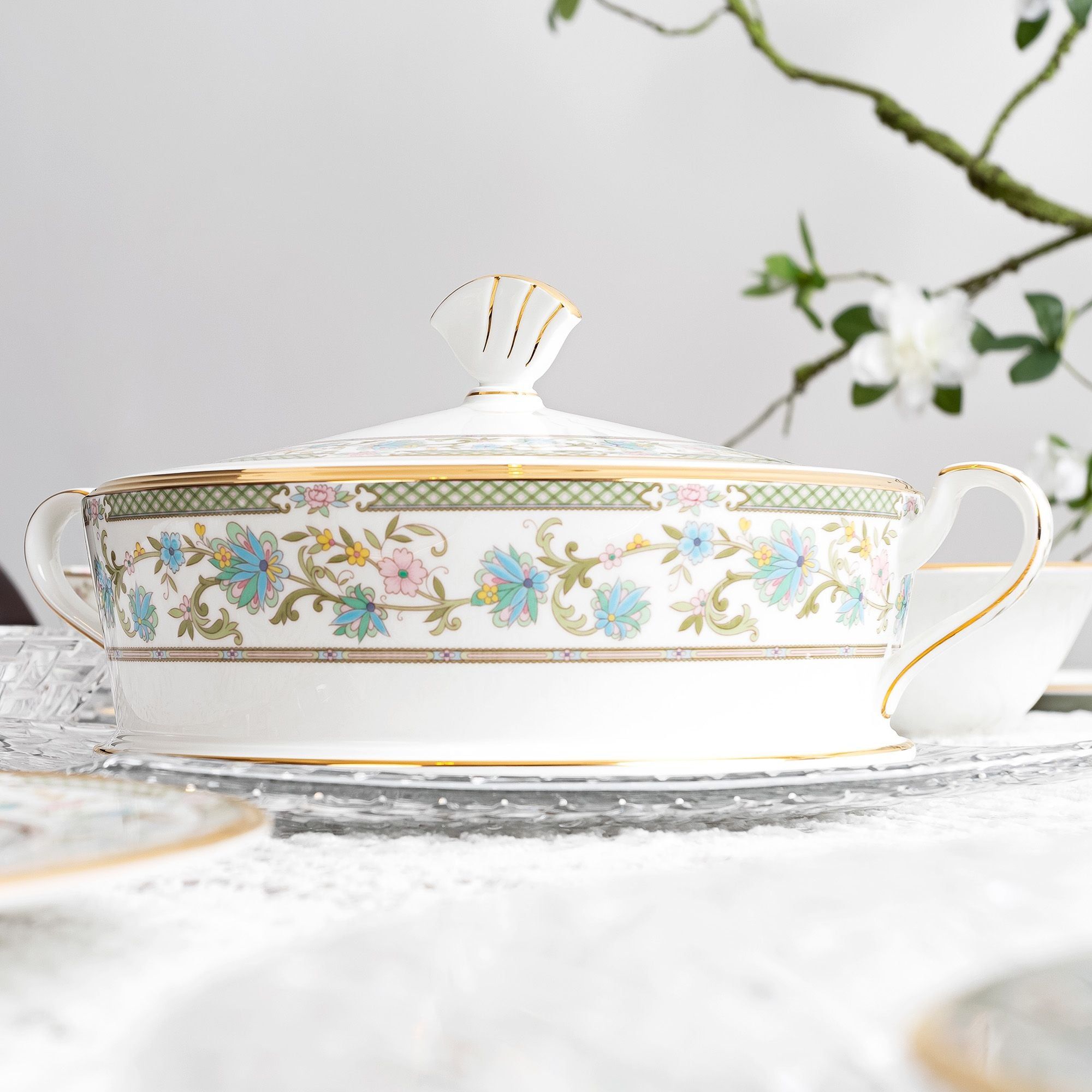 Âu cơm (thố cơm) có nắp dung tích 1.980ml sứ xương Nhật Bản | Noritake Yoshino 9983J - 59529