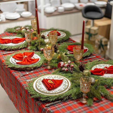  Đĩa tròn cỡ vừa (loại đặc biệt Holiday) đường kính 23,4cm sứ xương | Noritake Rochelle Gold 4796-2L - 97216 