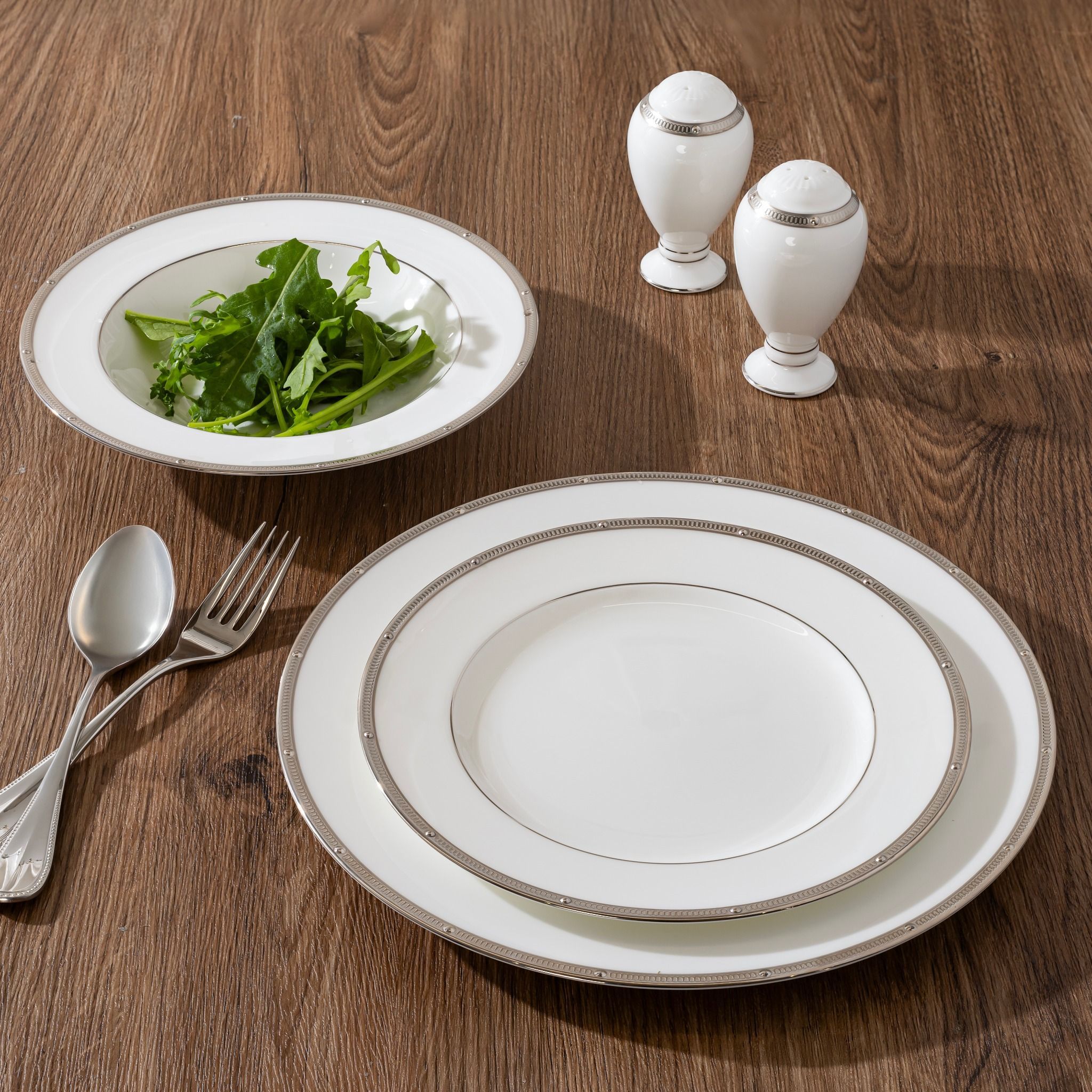 Bộ bát đĩa ăn châu Á cơ bản 22 món (cho 6 người) sứ xương | Noritake Rochelle Platinum 4795L - D022AB