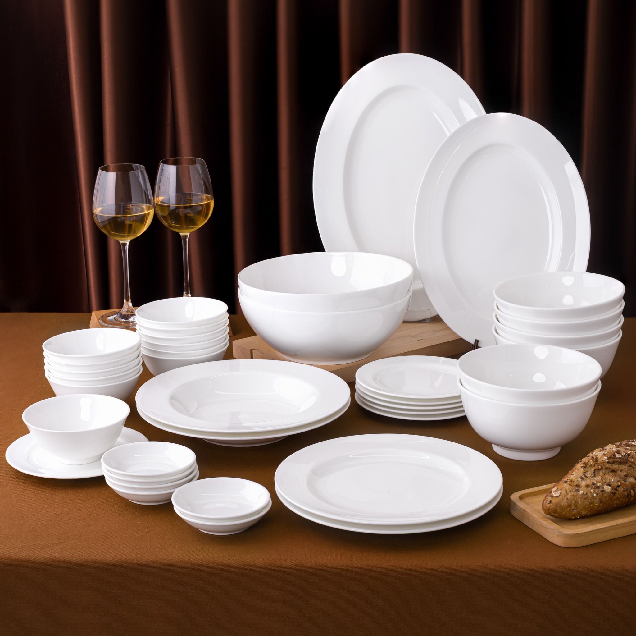 Bộ bát đĩa ăn châu Á đầy đủ 38 món (đĩa tròn, cho 6 người) sứ xương | Noritake Plain White 9990L - D038AT