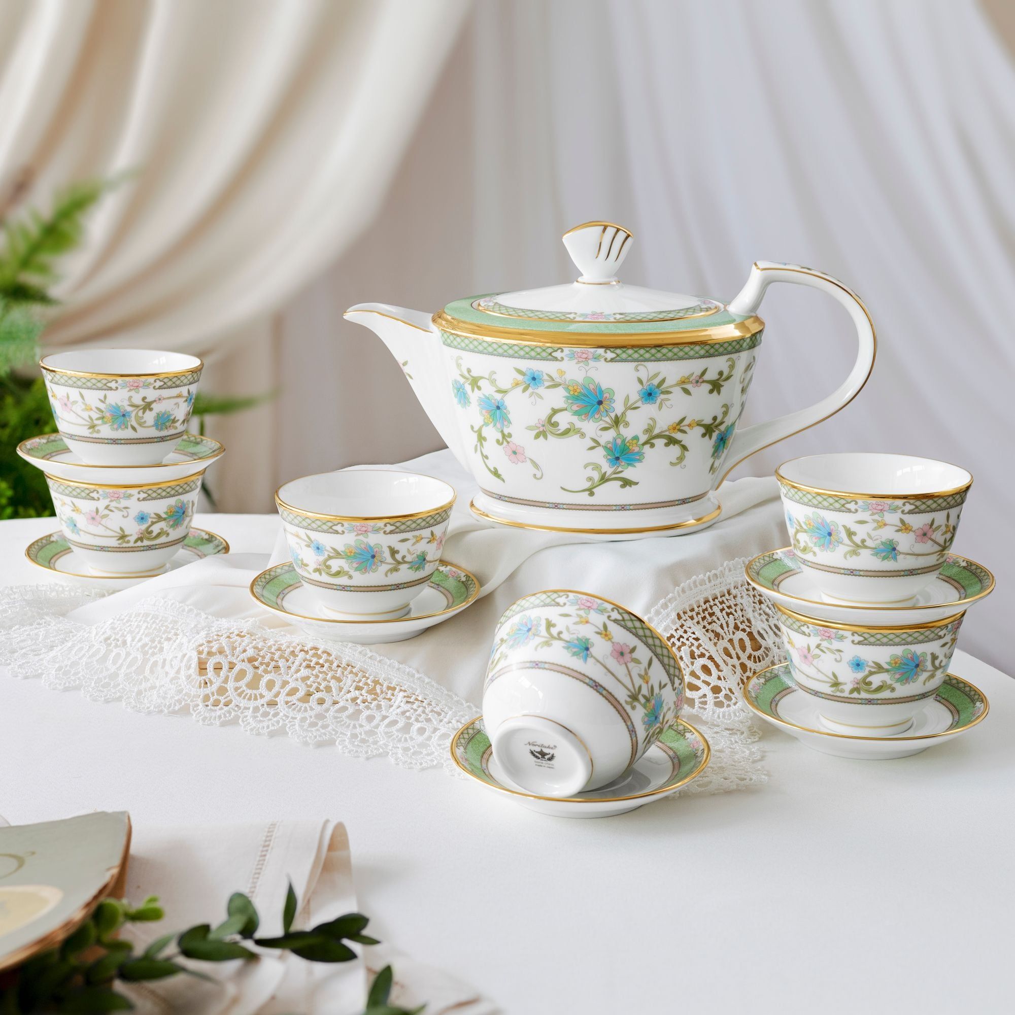 Bộ ấm chén trà châu Á (ấm 880ml, chén 140ml) 13 món sứ xương Nhật Bản | Noritake Yoshino 9983J - T014A