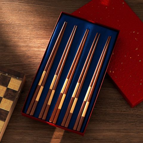  Bộ 05 đôi đũa gỗ Nhật Caro vàng sơn mài màu nâu kèm hộp | Hyozaemon Chopstick 1115 - K-359HG5 