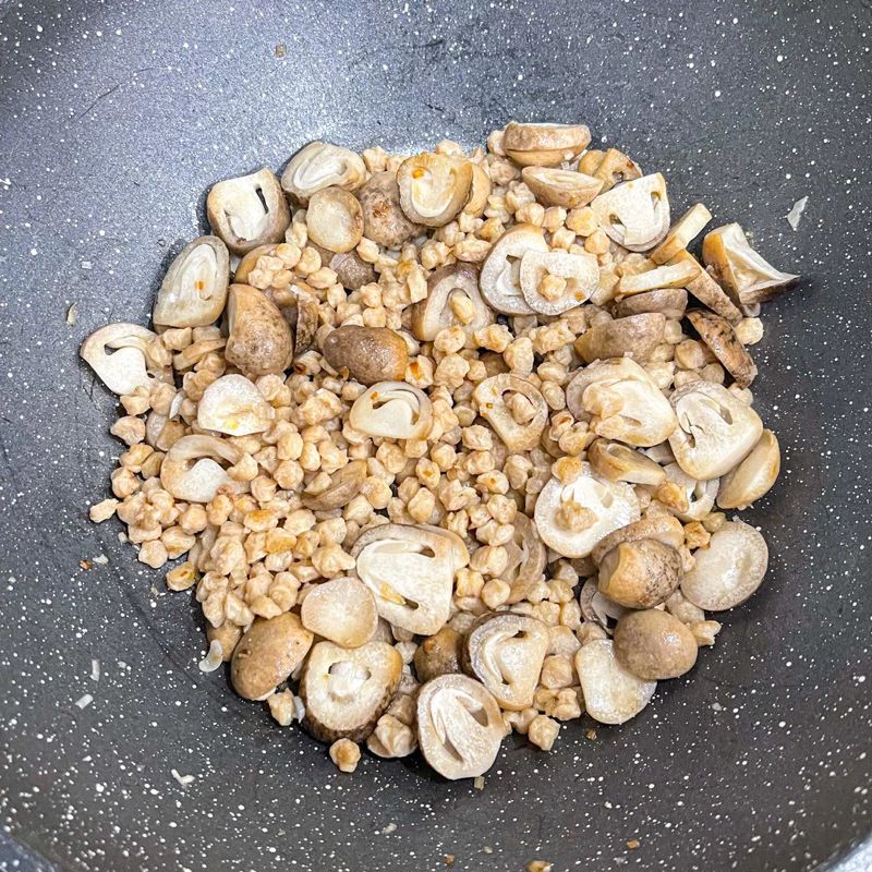  THỊT BĂM CHAY ACCNHI FOOD 150G – NGUYÊN LIỆU CHAY TIỆN LỢI, DỄ CHẾ BIẾN 