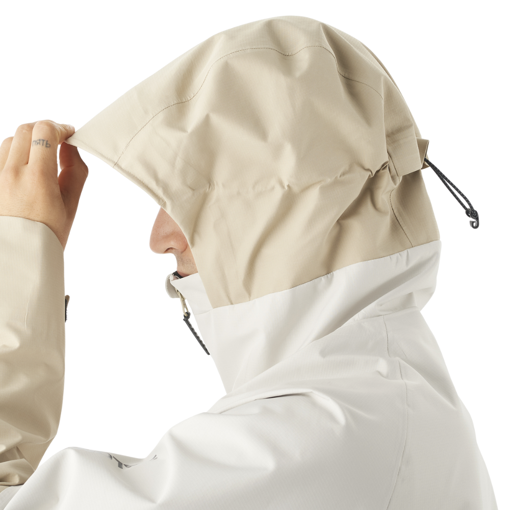 Áo Khoác Unisex Salomon Outlife 3L Shell Jacket LC2374100