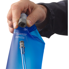 Bình Nước Mềm Salomon Soft Reservoir 2L Clear Blue LC1916300