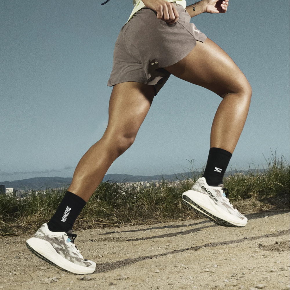 Giày Road Running Nữ Salomon Aero Glide 4 GRVL Vanilla Ice / Black L49175500