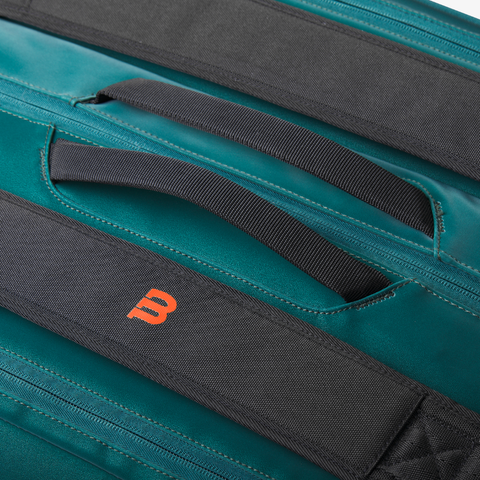 Túi Đựng Vợt Tennis Wilson Blade Super Tour 15PK V9  Green WR8031801001