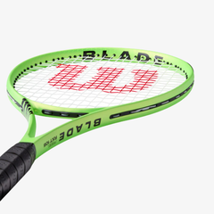 Vợt Tennis Wilson Blade Feel RXT 105 Tennis Racket Đã Căng Dây WR197710U2
