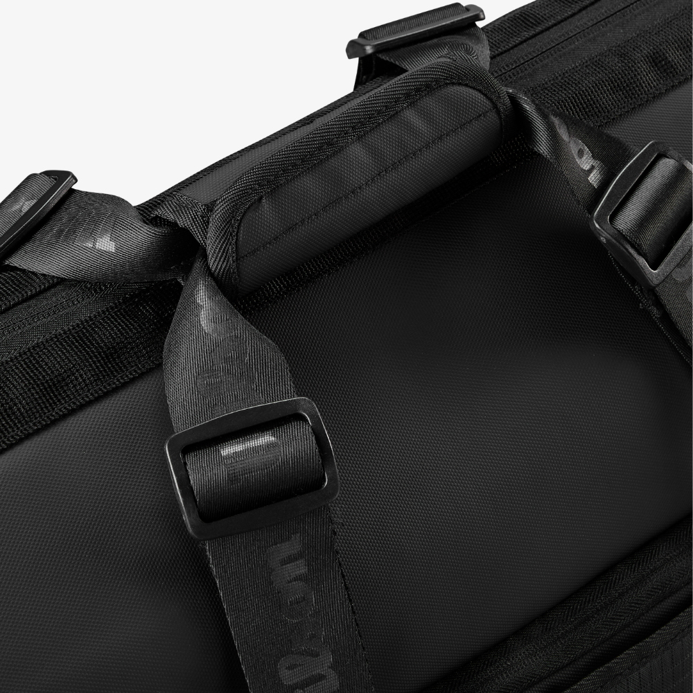 Túi Đựng Thể Thao Wilson Lifestyle Duffle Racket Bag Black WR8042001001