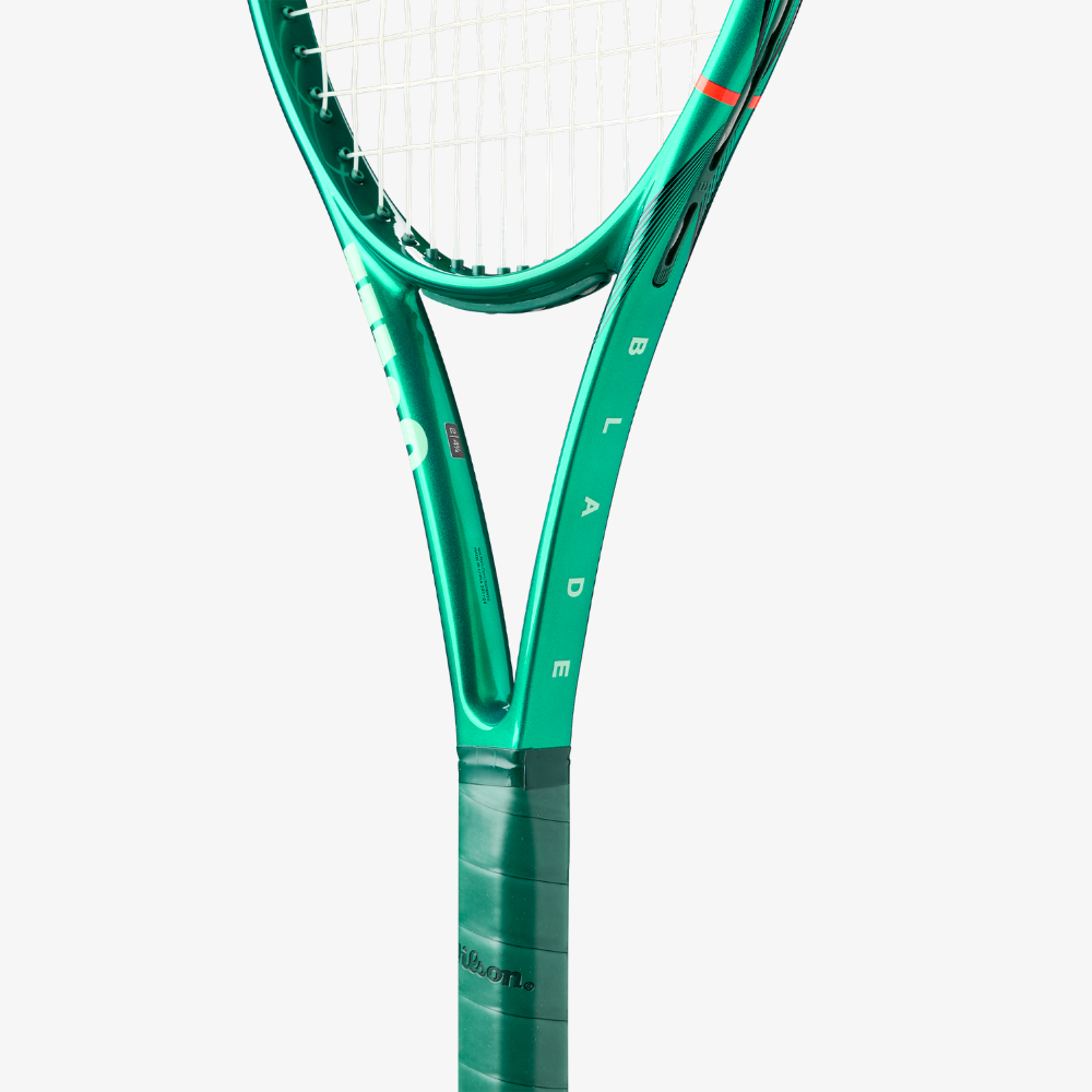 Vợt Tennis Wilson Blade 100L V10 WR208311U2