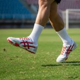  Giày Đá Bóng Bình Minh – Thế Hệ Mới | Nhẹ – Bền – Ôm Chân Chuẩn Sân Phủi 