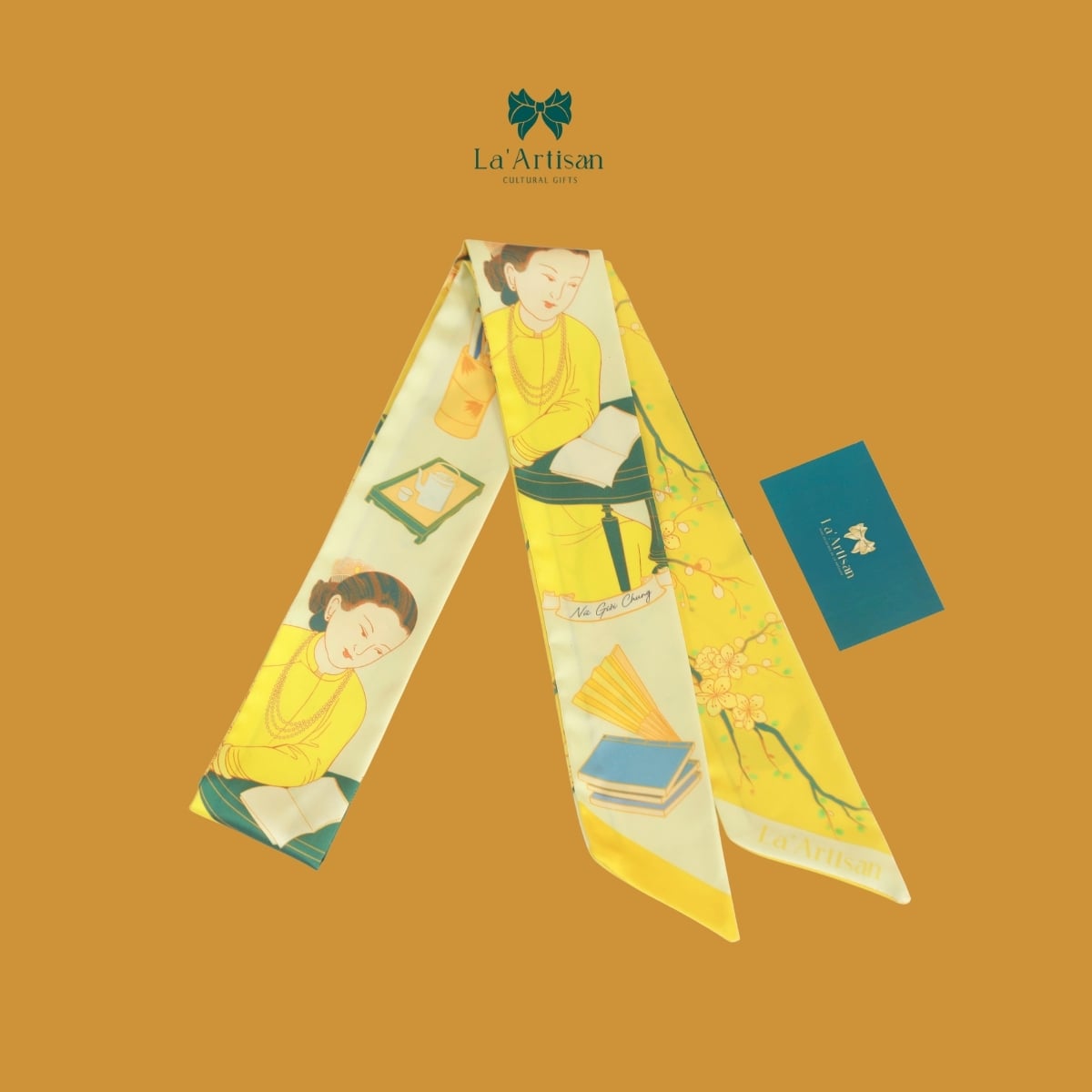 Khăn twilly Sương Nguyệt Anh