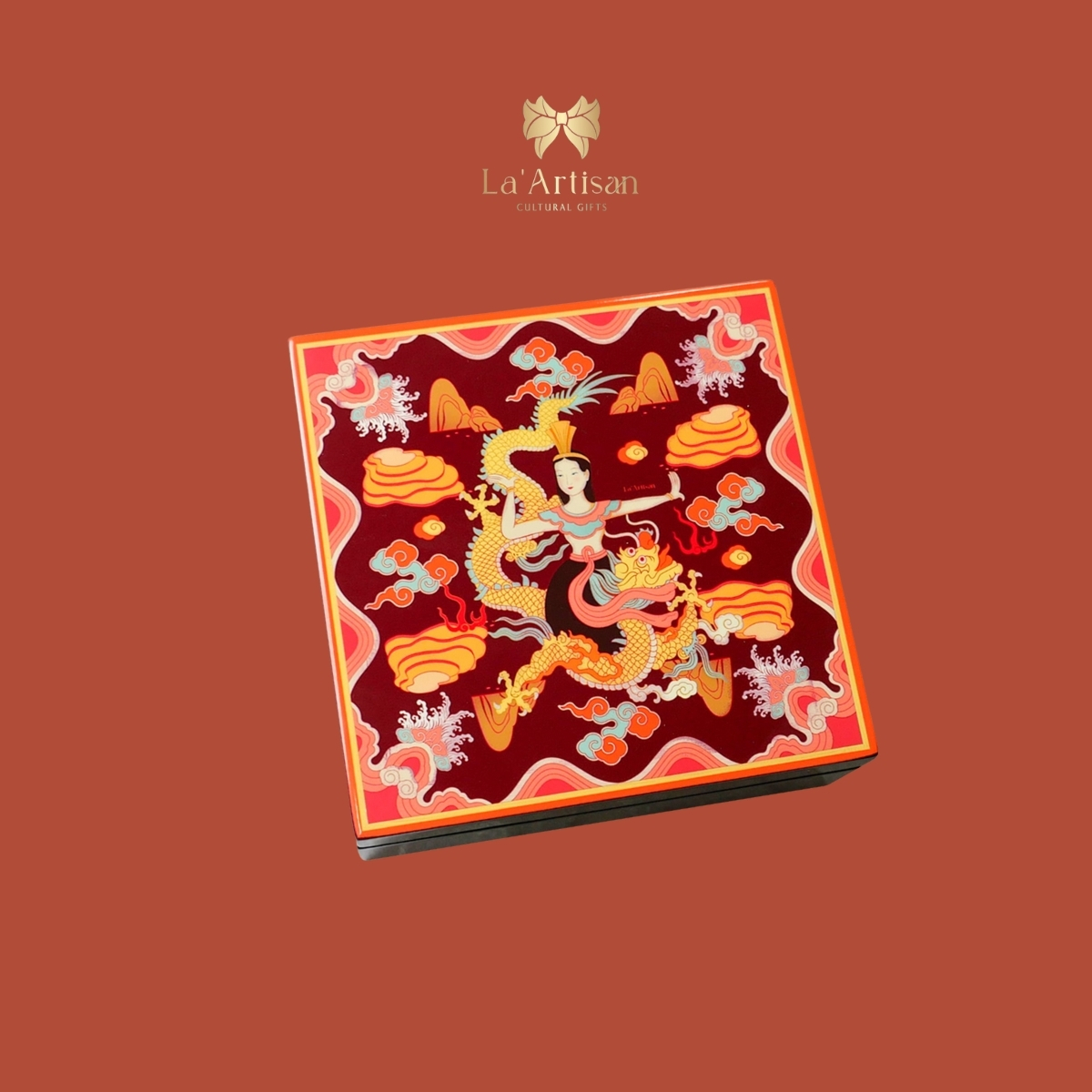Hộp sơn mài hoạ tiết Mẹ Âu Cơ