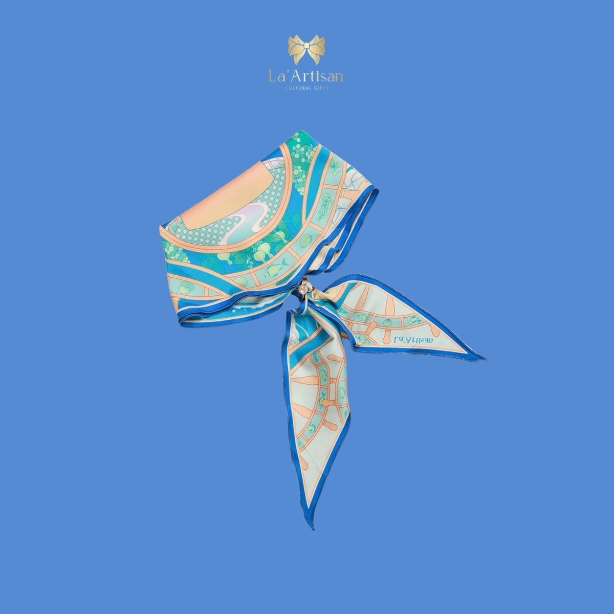 Khăn hình thoi họa tiết Biển Đảo Việt Nam