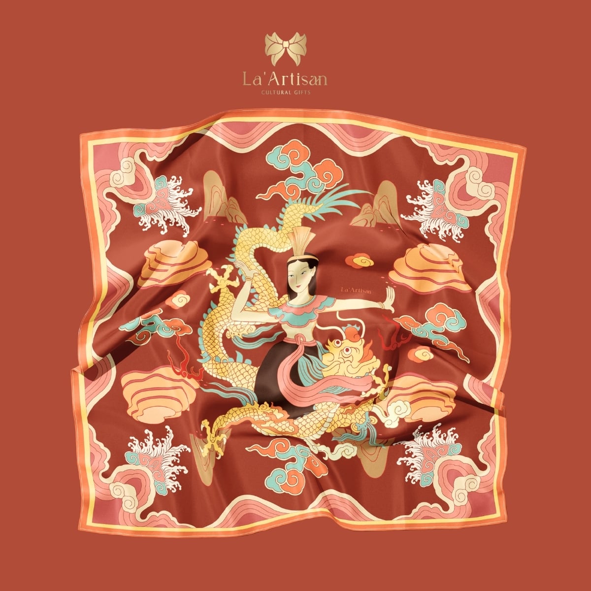 Khăn vuông họa tiết Mẹ Âu Cơ