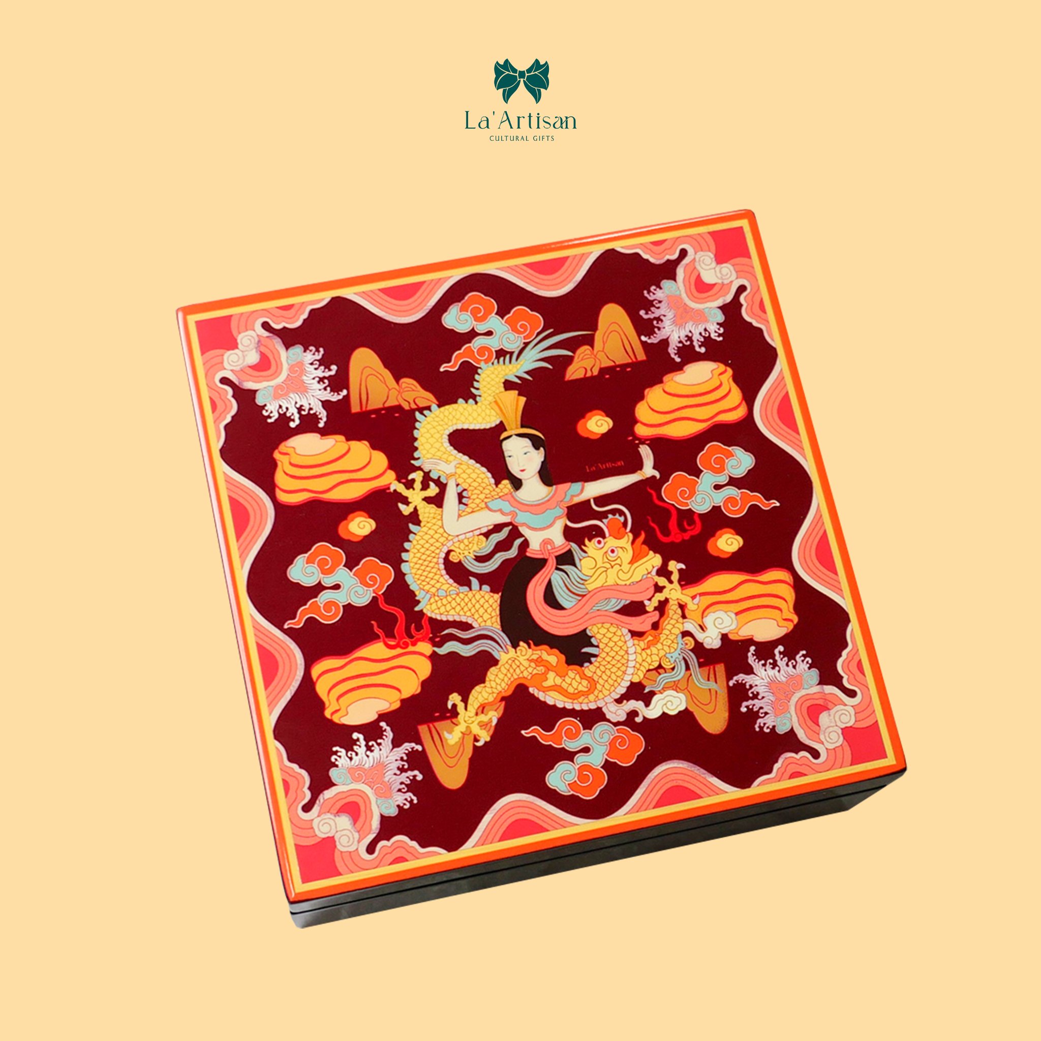 Hộp sơn mài hoạ tiết Mẹ Âu Cơ