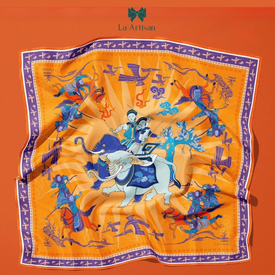 Khăn vuông hoạ tiết Hai Bà Trưng