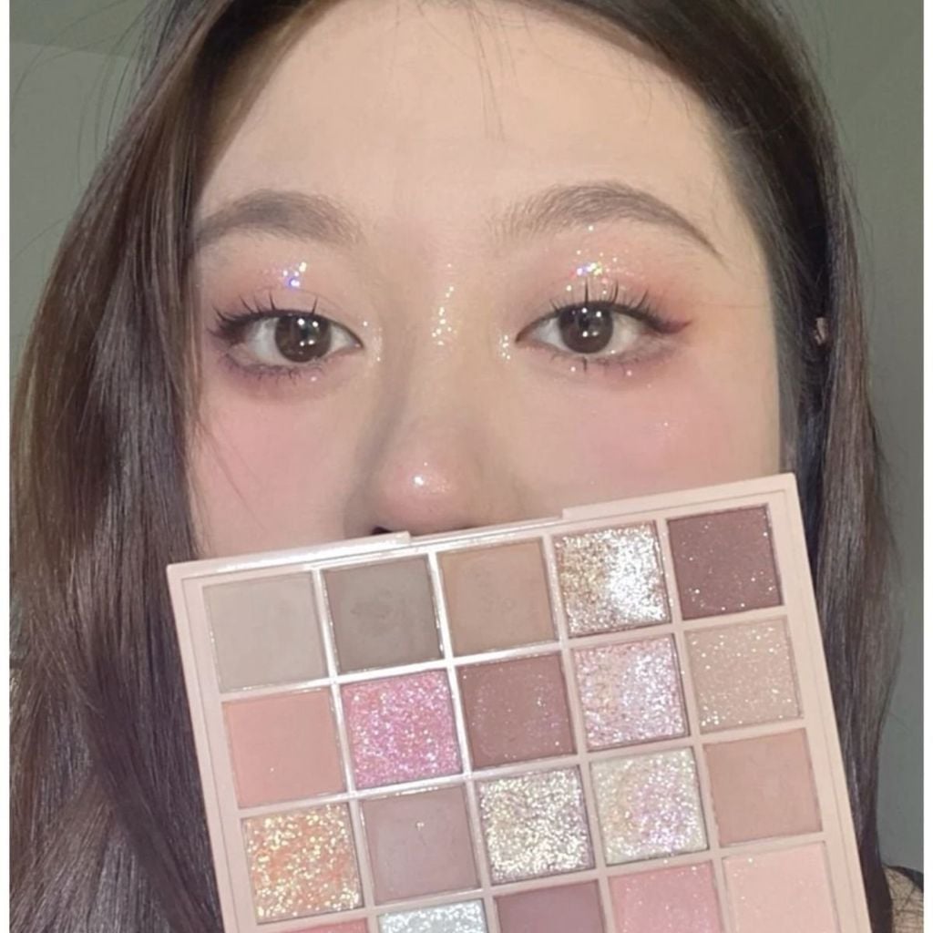 Bảng Phấn Mắt Gogo Tales 25 Ô Back To Reality Eyeshadow