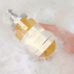 Sữa Tắm Trắng Da Weilaiya hoa cúc 450ml