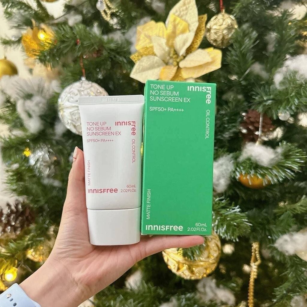 Kem chống nắng Innisfree tone up no sebum 60ml