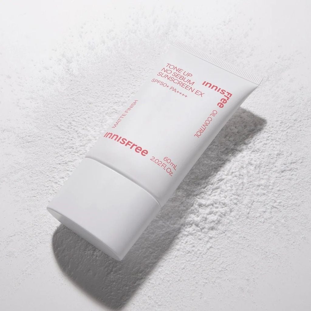 Kem chống nắng Innisfree tone up no sebum 60ml