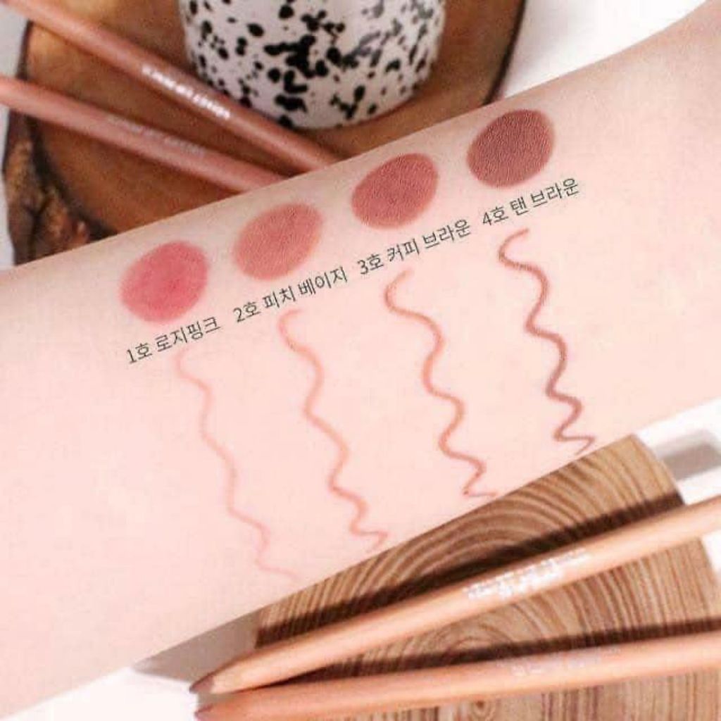 Chì kẻ Viền Môi Clio Velvet Lip Pencil