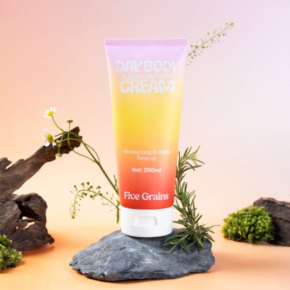 Kem Dưỡng Five Grains Niacinamide Day Body Tone-Up Ban Ngày 200ml