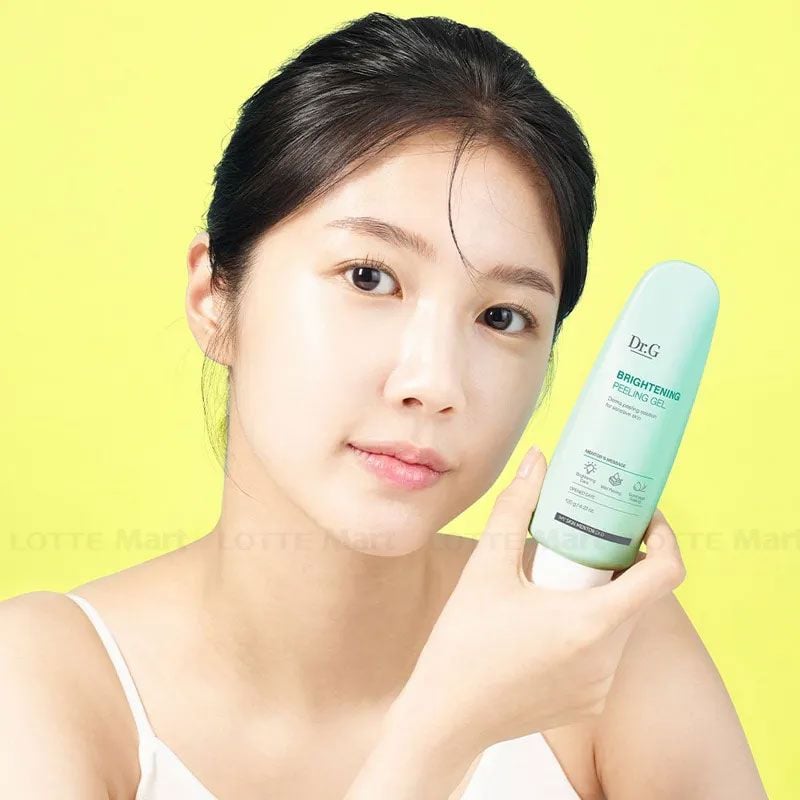 Tẩy Da Chết Dr.G Brightening Peeling Gel 120g