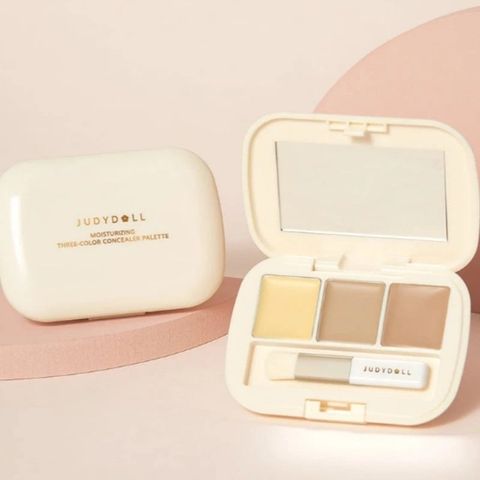 Bảng Che Khyết Điểm Judydoll Moisturizing 3-Color Concealer Palette 3 Màu 2.7g