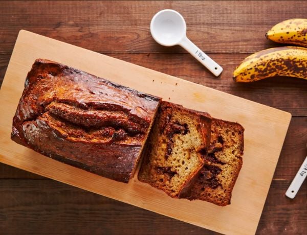 Bánh bông lan chuối