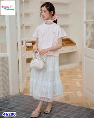 Set áo hồng, chân váy trắng dài